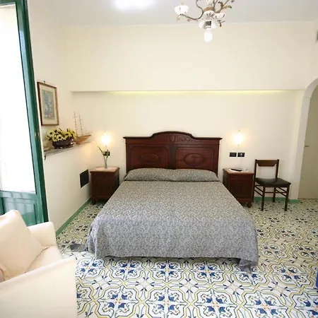 بيت ضيافة Sorrento Inn Guesthouse سورينتو